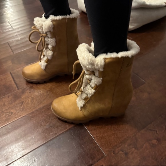 Sorel Joan of Arctic Shearling Wedge Boot - Picture 13 of 14
